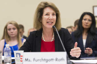 Diana Furchtgott-Roth